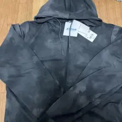 AIRism グレー　パーカー