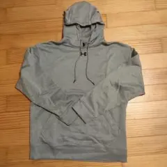 Under Armour グレー パーカー フード付き