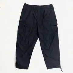UniqloU ワイドフィットパラシュートカーゴパンツ LK-110