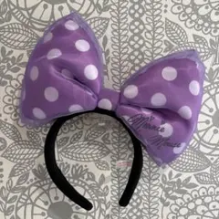 美品　ディズニー　ミニーマウス カチューシャ　パープル