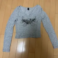 ROMWE PUNK Kpopスカルプリントノッチネッククロップ Tシャツのサムネイル