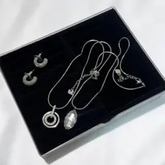 SWAROVSKI スワロフスキー　ネックレス　ピアス　3点セット　シルバー系
