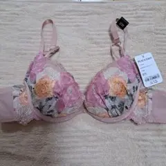 PEACH JOHN 花柄レースブラジャー B70 遠藤さくら　乃木坂