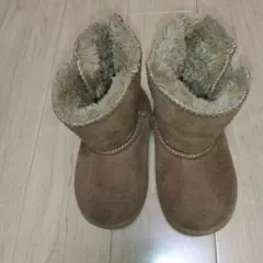 Item thumbnail for item 92686aa4-5613-45f9-abfb-b0b688c30847