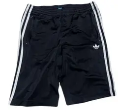 adidas　Originals　ハーフパンツ