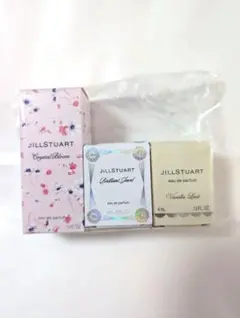 【期間限定セール!!!】JillStuart フレグランスセット 新品未使用のサムネイル