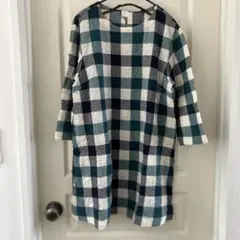 Item thumbnail for item 758e046e-34b6-426d-943b-74b49499a13c