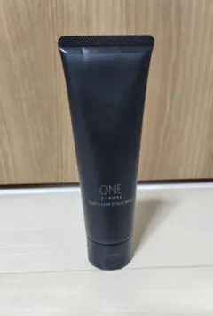 ONE BY KOSE PORE CLEAR SCRUB WASH