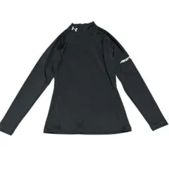 Under Armour ブラック 長袖アンダーシャツ　140 アンダーアーマー