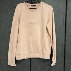 GUESS エンボスロゴ スウェット ピンクのサムネイル