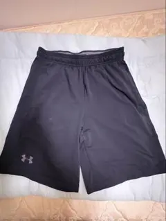 UNDER ARMOR アンダーアーマー ハーフパンツのサムネイル