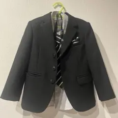 110 子供用スーツセット（シャツ・ネクタイ付）