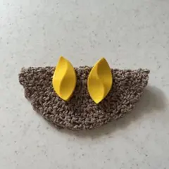 〇昭和レトロ〇イエローリーフ クリップイヤリング〇やまぶきいろ〇