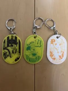 ミートザワンピース　MEET THE ONE PIECE イニシャルキーホルダー