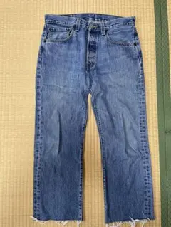LEVI’S リーバイス 501 ダメージ カットオフ 古着