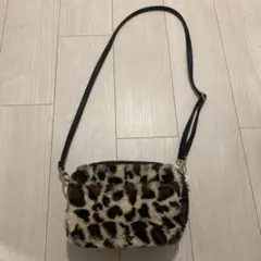 レオパード柄 ファー ショルダーバッグのサムネイル