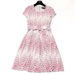 美品✨ ランバンコレクション　フレア ワンピース　リボン　総柄　大人可愛い　38のサムネイル