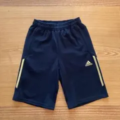 アディダス 黒ジャージ　ハーフパンツ150サイズadidas CLIMALITE