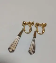 イヤリング　ゴールドメッキ✕ガラス？