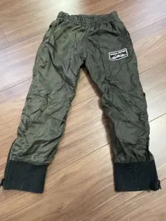 オリーブグリーン スリムフィットパンツ