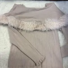 tocco closet ファー付きケープ風袖口フリルリブニット