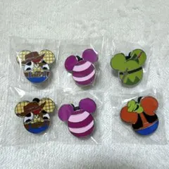 ピンバッジ ミッキーマウスと仲間たち