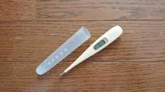 オムロン 婦人用電子体温計 ホワイト