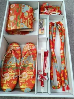 【美品】七五三 はこせこセット ７歳 赤色　金色　箱付きのサムネイル