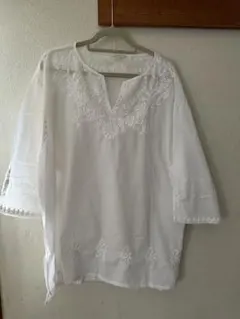 なつみ様専用　刺繍ブラウスのサムネイル