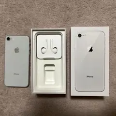 Apple iPhone 8 シルバー 64GB