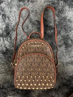 MICHAEL KORS スタッズリュック　ブラウン