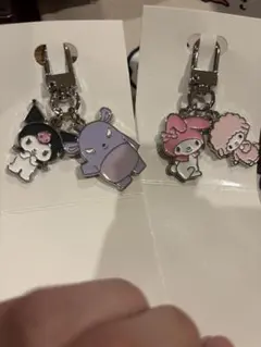 サンリオ キャラクターズ　シークレット　キーホルダー　トモダチ　クロミ　マイメロ