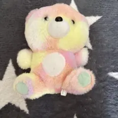クマのレインボーぬいぐるみ