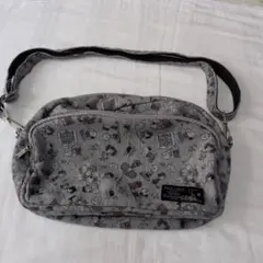 美品　スヌーピー ショルダーバッグ 　グレー
