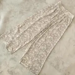 フェリシモ MEDE19F ボタニカル柄 ワイドパンツ グレー M