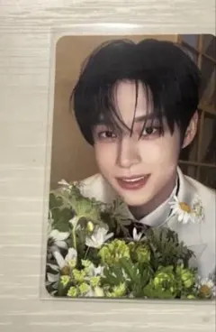 ジウン　ZEROBASEONE ZB1 RE-FLOW