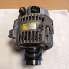 ランクル80系(FZJ80G)オルタネーター(ダイナモ) 中古 ランクル80系(FZJ80G)オルタネーター(ダイナモ) 中古 - メルカリ