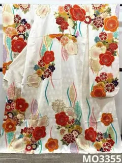 振袖 銀通し 刺繍 金彩 ラメ 薔薇 紋意匠 身丈174cm MO3185 - メルカリ