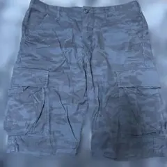 AVIREX迷彩柄カーゴショートパンツ XL