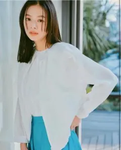 2025年最新】シアーブルゾン ホワイトの人気アイテム - メルカリ