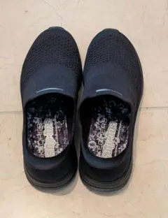 SKECHERS Slip-Ins ブラック スリッポン
