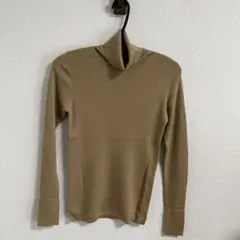 タートルネック ニット