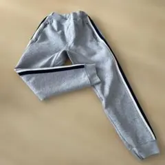 UNIQLO グレー ロングパンツ 130