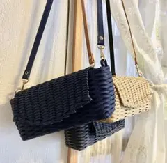 【ハンドメイド】シンプルスマホショルダー　かごバック　コンパクト　斜めがけ