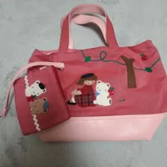 【未使用】familiar　トートバッグ　ミニポーチ　ストラップ３点セット