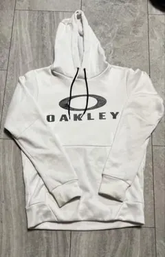 Item thumbnail for item b46973f4-3dad-48fc-b794-f5bea7f27ea3