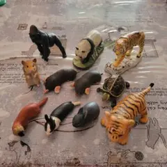 動物フィギア