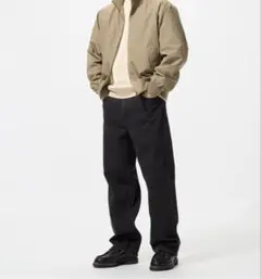 【UNIQLO】ワイドストレートジーンズ　ダークグレー