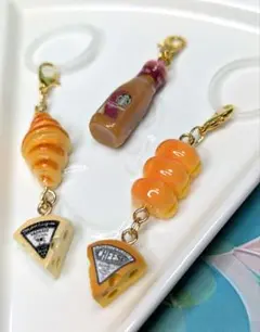 パンとチーズのアンブレラマーカー２個セット❤️コーヒーチャーム付のサムネイル