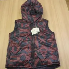 未使用品　EMPORIO ARMANI フード付き中綿ベスト 10A